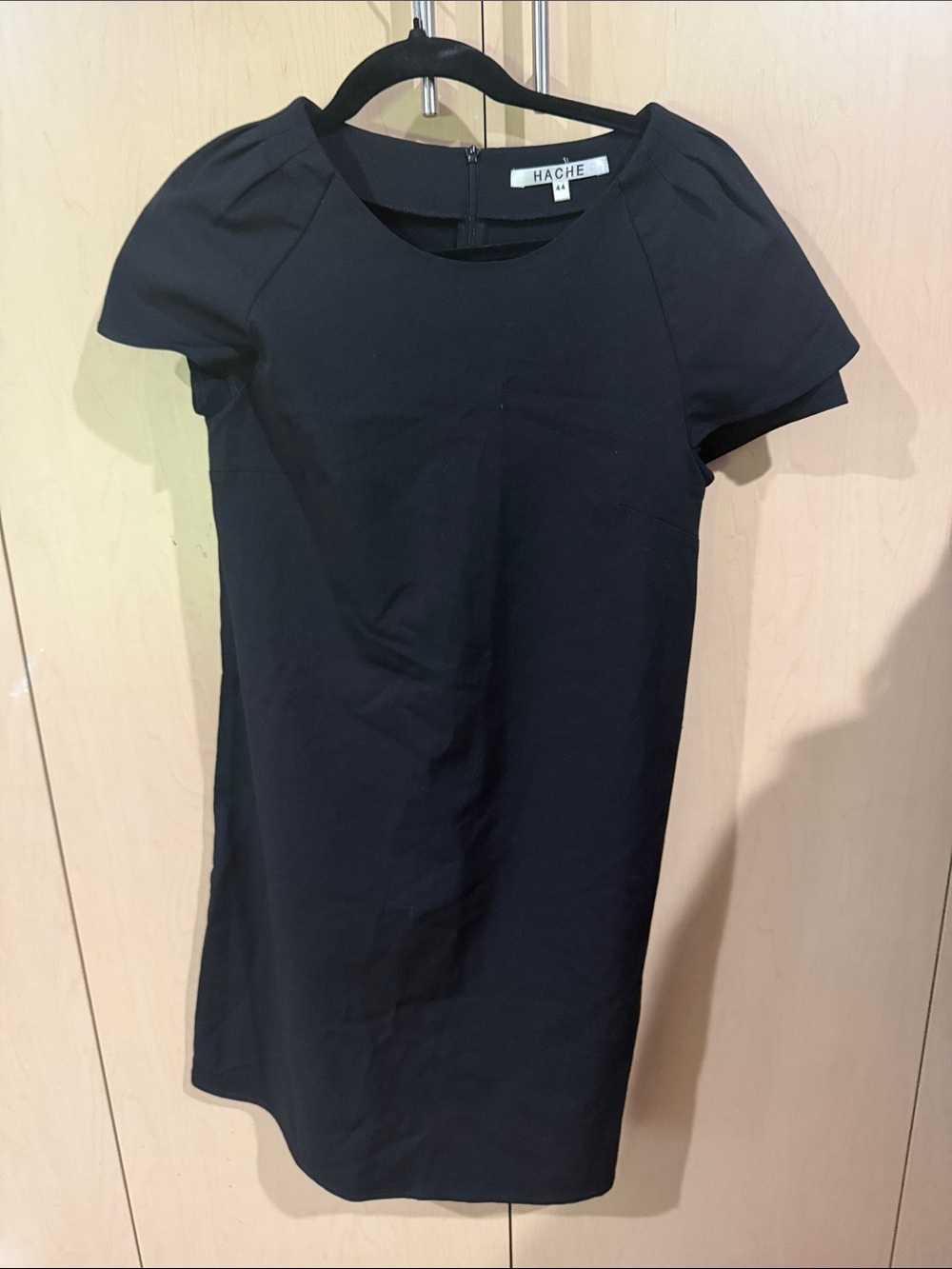 Black Short-Sleeve Tunic Top